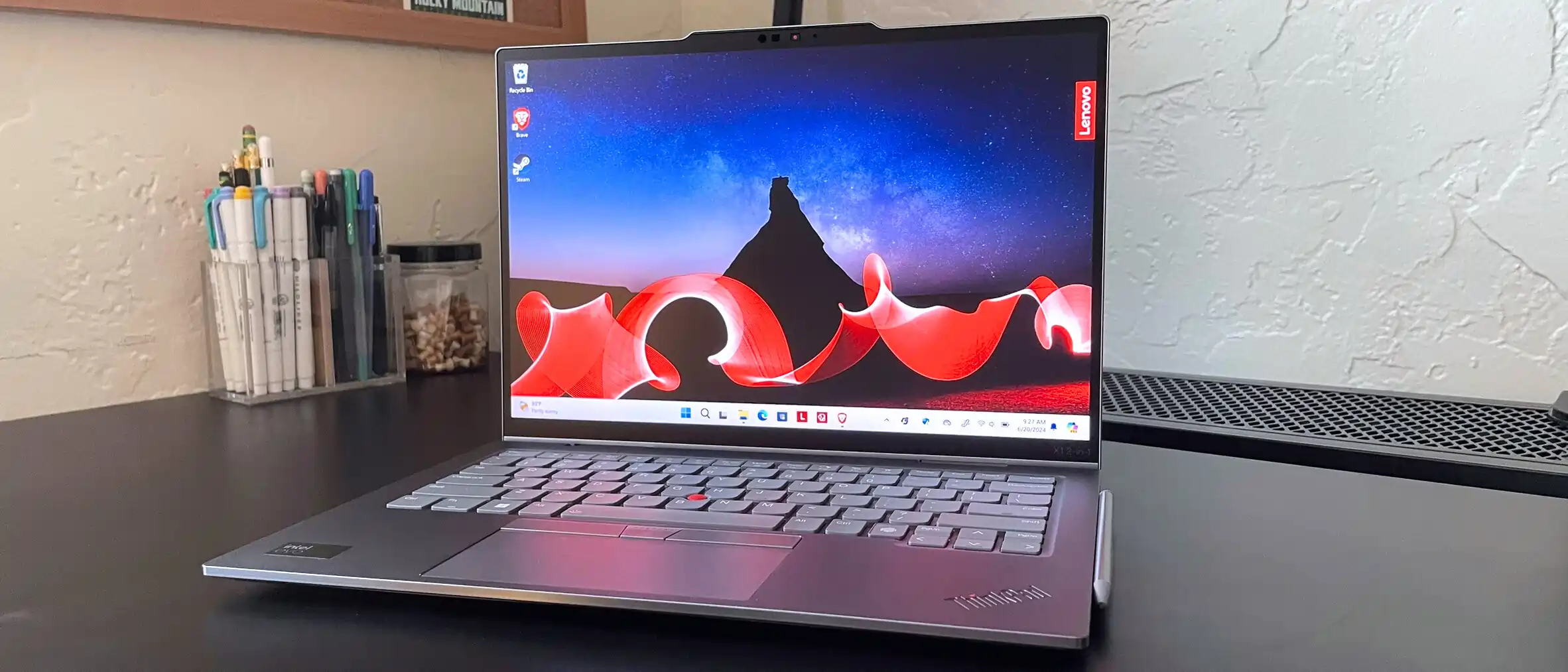 Lenovo ThinkPad X1 2-in-1 Design & Build Quality