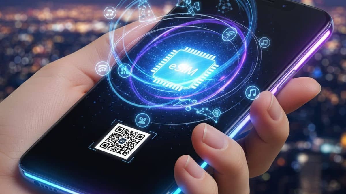 Image of eSIM in device with QR.