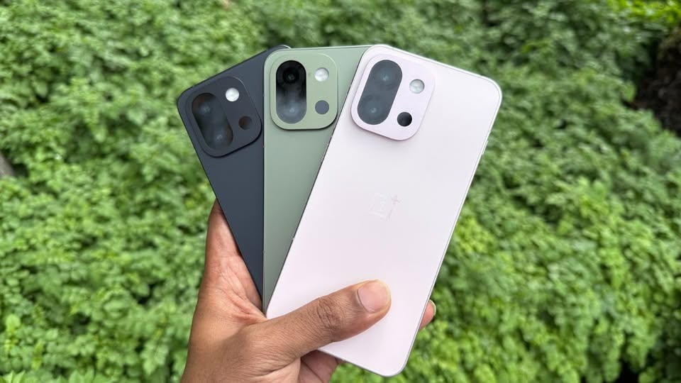 OnePlus 13s