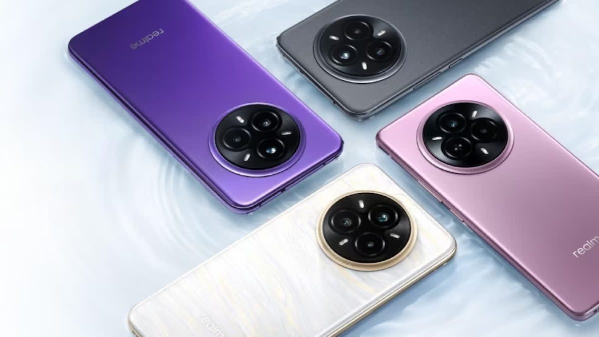Realme 15