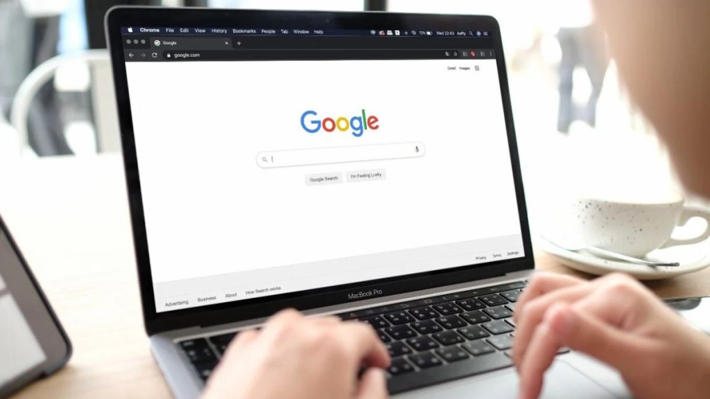 CHROME FEATURE